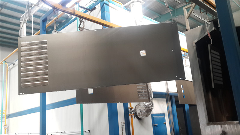 3冷軋闆噴(pen)淋陶化